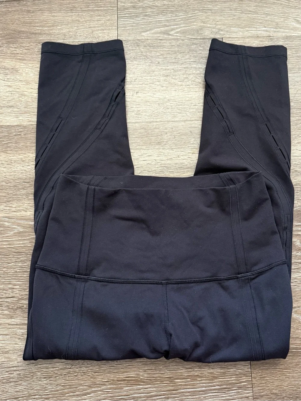 Lululemon Black Cutout Crop 22